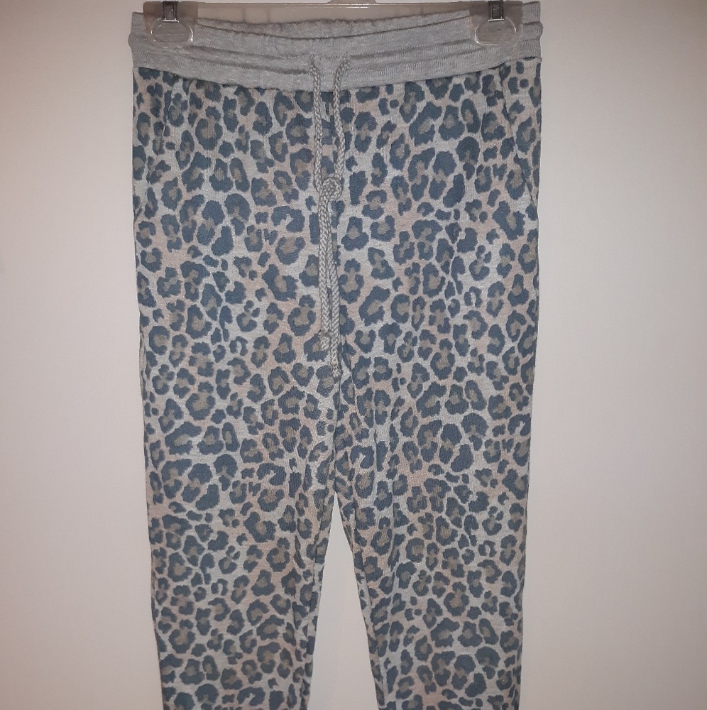 2 for $10🎀 New Madison and Berkeley lepored pants